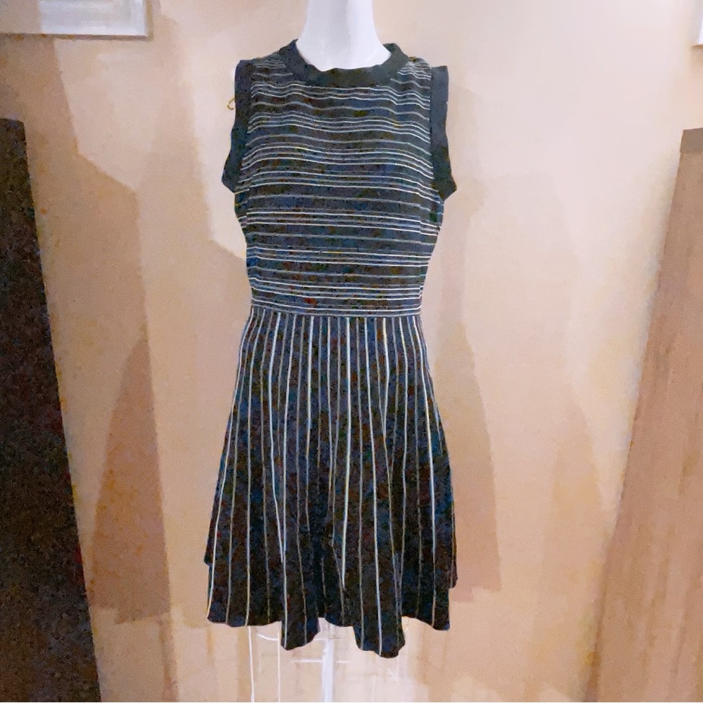 Kate Spade Sweater Dress Size Medium Sleeveless - Black White Stripes